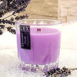 Lavender Field - Lumânare din ceară vegetală cu fitil de lemn în pahar Crystal